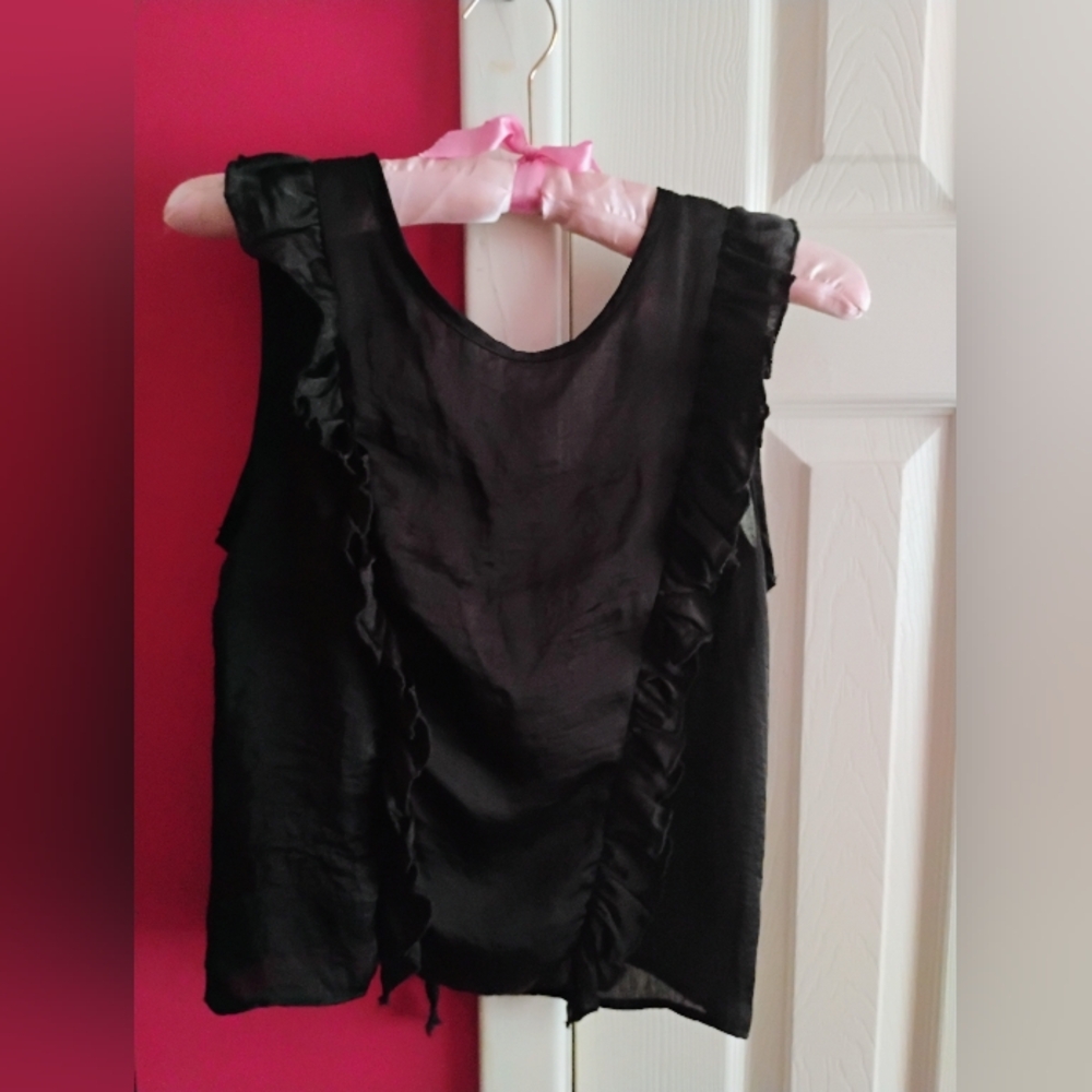 VINTAGE Cute Black Ruffle Sleeveless Top That Ties In The Back • Size Small